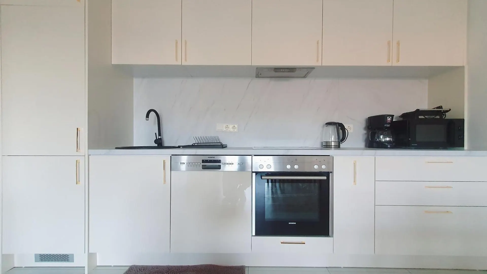 Near Lake One Bedroom Cute Apartment Vienna