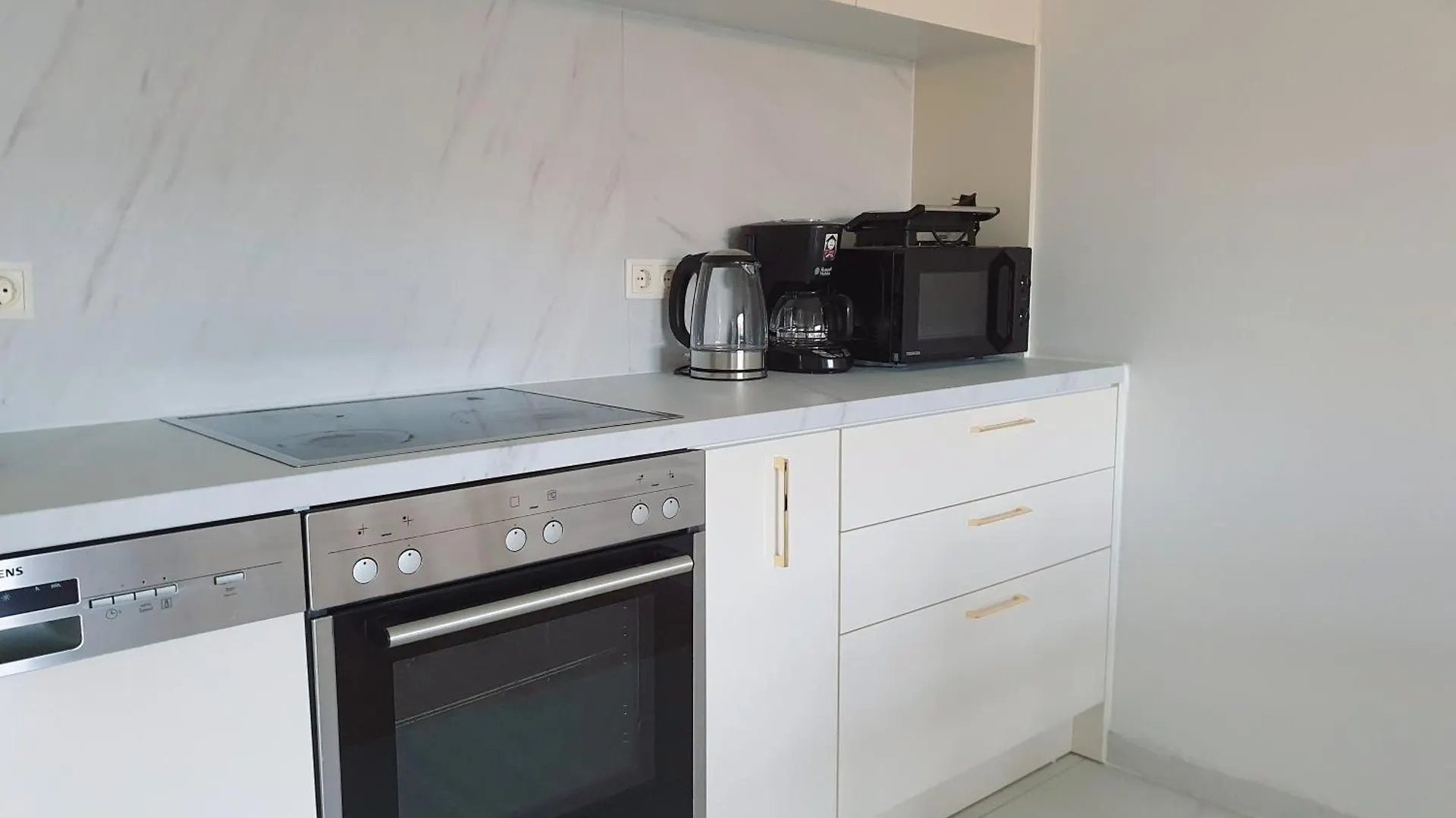 Near Lake One Bedroom Cute Apartment Vienna Austria